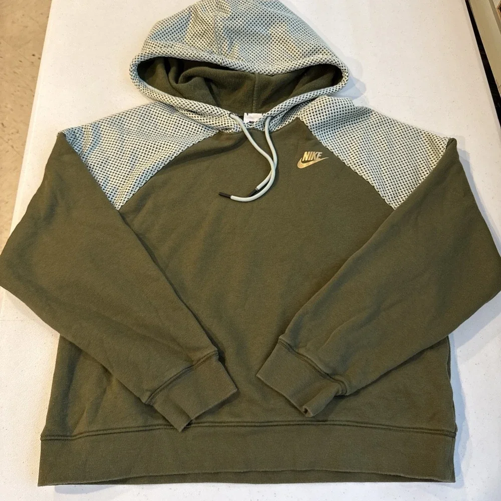 Nike sportswear hoodie